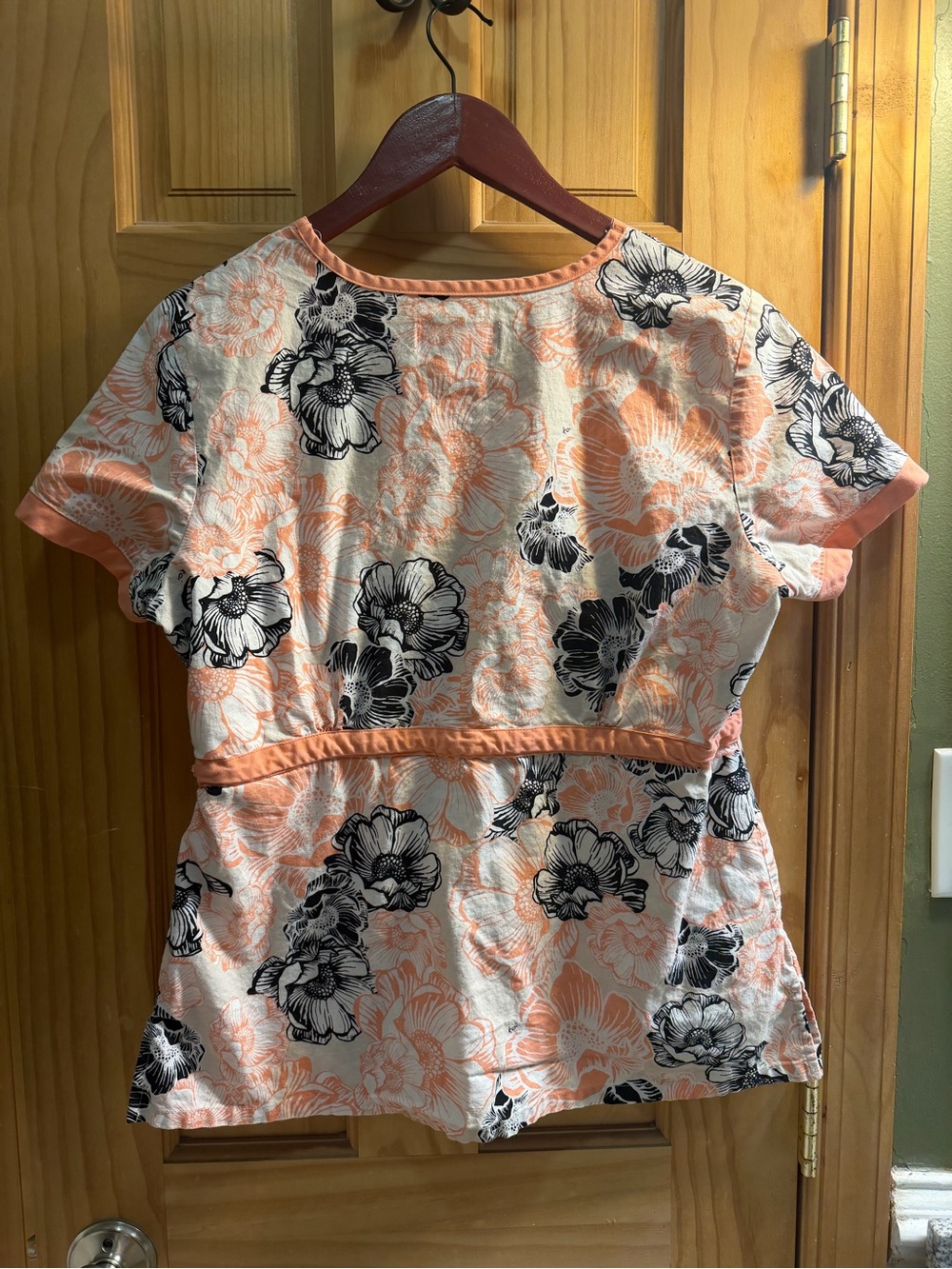 koi Peach and Black Floral Wrap Scrub Top - Picture 6 of 6